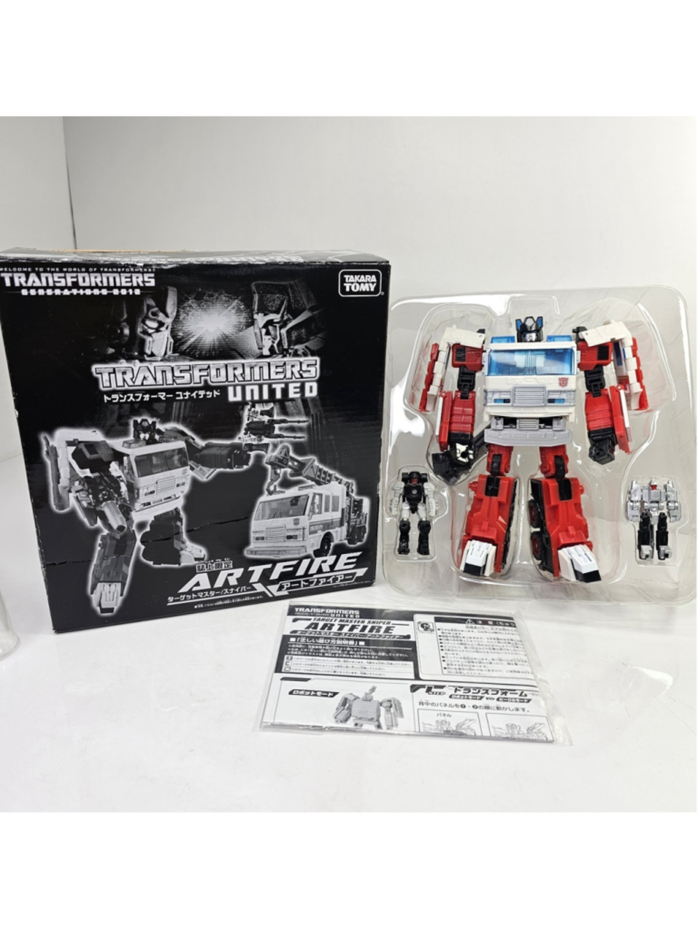 Takara Tomy Transformers Japan United Voyager Class ARTFIRE w/ Targetmaster
